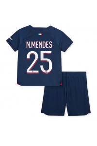 Paris Saint-Germain Nuno Mendes #25 Jalkapallovaatteet Lasten Kotipeliasu 2023-24 Lyhythihainen (+ Lyhyet housut)